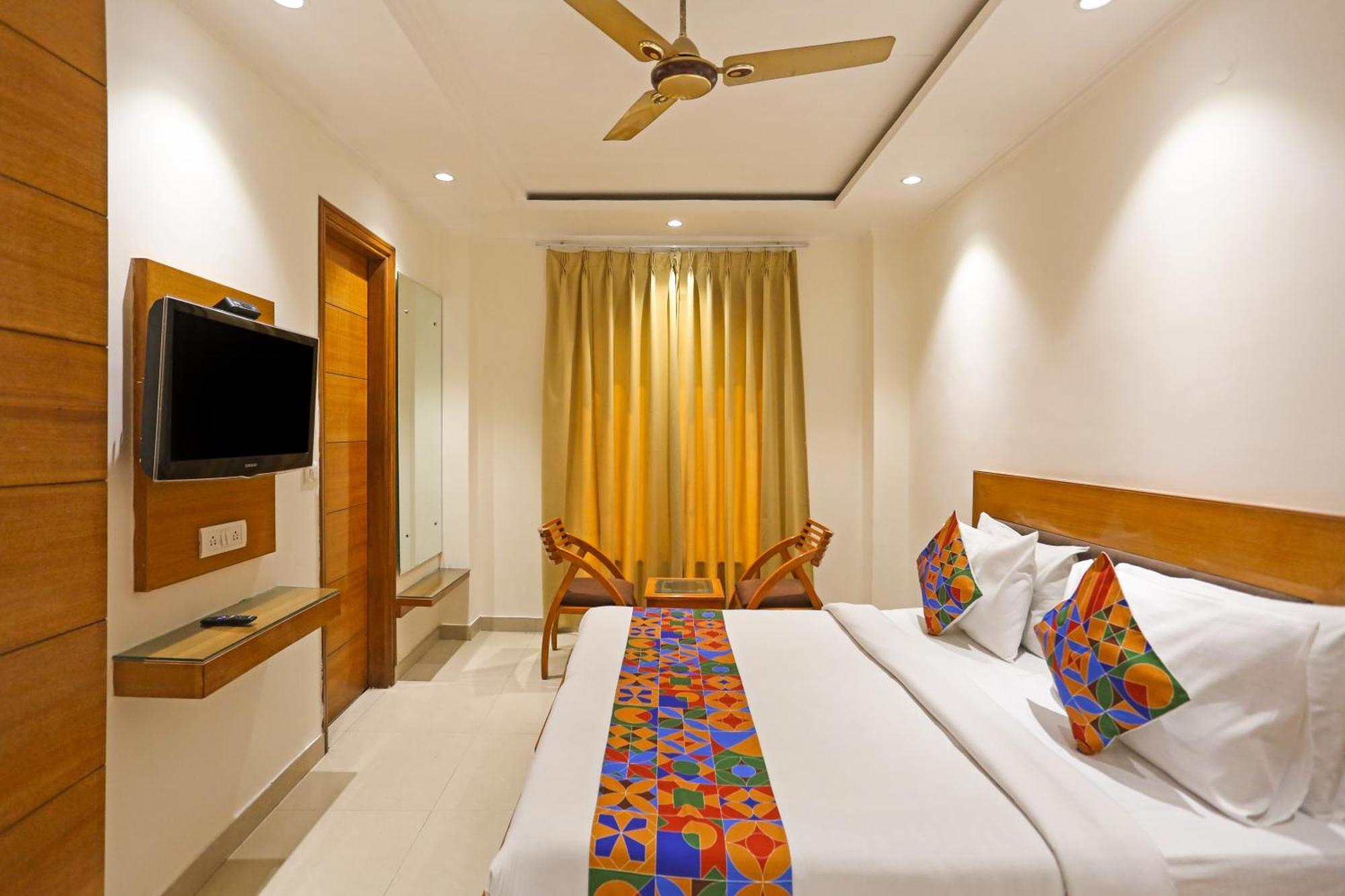 Hotel Fortuner, Karol Bagh, New Delhi Экстерьер фото