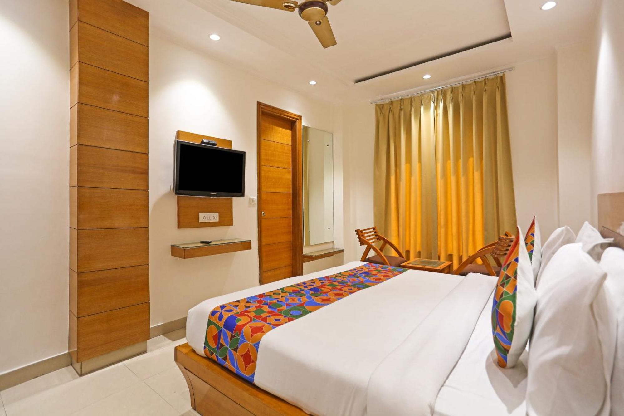 Hotel Fortuner, Karol Bagh, New Delhi Экстерьер фото